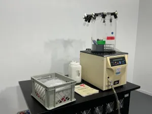 Virtis BT6KEL-85 Laboratory Freeze Dryer with Refrigerated Drying Chamber, 2 of 4