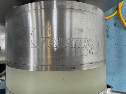 Quattroflow Q4400 Diaphragm Pump with Stainless Steel Mobile Cart-cover