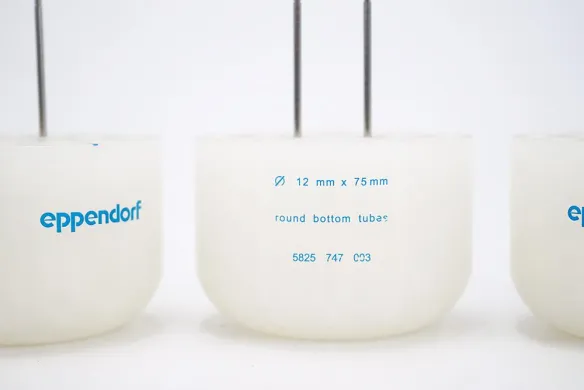 Eppendorf 5825747003 Centrifuge Adapter for 27 × 5 mL FACS Tubes, S-4-104 Rotor, Set of 2