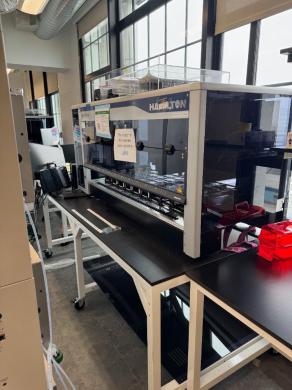 Hamilton Microlab STAR Automated Liquid Handling System for High-Precision Pipetting-cover