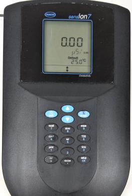 Hach SensION 7 Benchtop Conductivity-TDS Meter with Electrode Support-cover