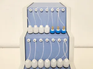 Illumina Genome Analyser IIx System with PEM IIX and Cluster Station for High-Throughput DNA Sequencing, 33 of 39