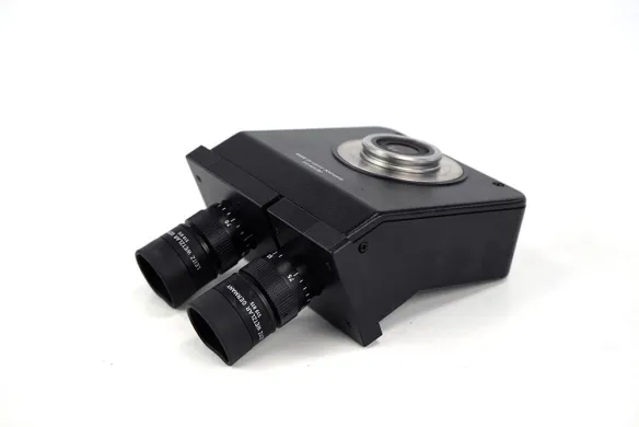 Leitz Binocular Tube 512 821/20 with 2x Periplan GF 10x/20 Eyepieces 519815