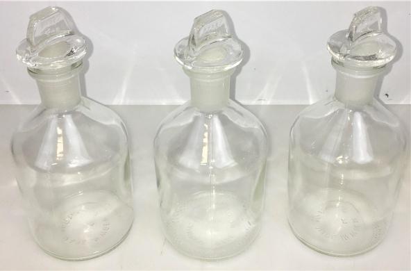 Corning PYREX 1500-250 250 mL Reagent Storage Bottle with Stopper-cover