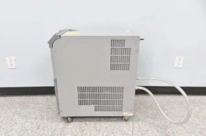 Thermo Scientific NESLAB ThermoFlex 900 / 1400 Recirculating Chillers with Precise ±0.1°C Temperature Control, 3 of 10