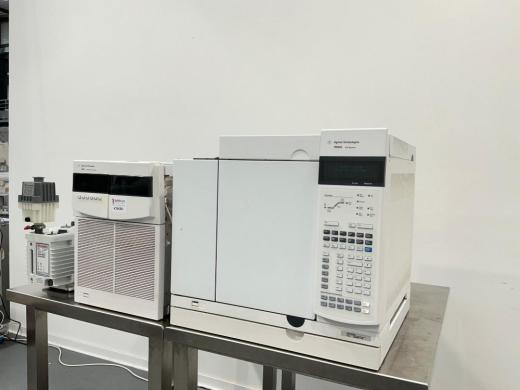 Agilent 7890A Gas Chromatograph with 7000B Triple Quadrupole Mass Spectrometer GCMS System-cover