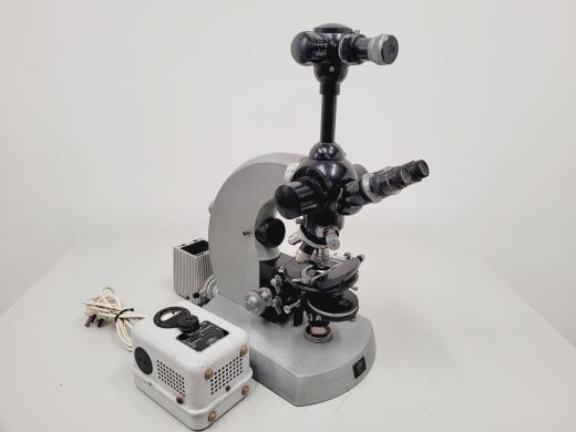 Carl Zeiss Compound Microscope w/ 39 25 33 Transformer 5 x Objectives 10/25/40x-cover