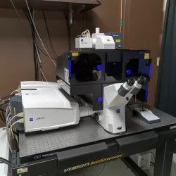 Zeiss LSM 880 with Airyscan, 1 of 4