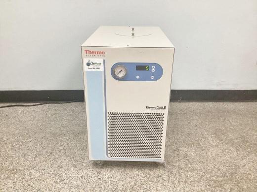 Thermo Fisher ThermoChill Digital Recirculating Chiller with Centrifugal or Positive Displacement Pump-cover