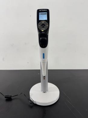 Integra Electronic 1250uL Single Channel Digital Pipette with Stand-cover