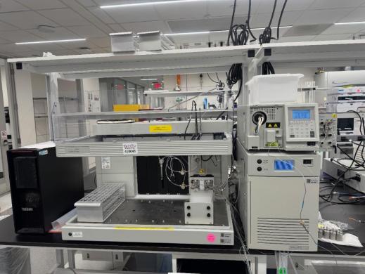 Waters Prep HPLC System-cover