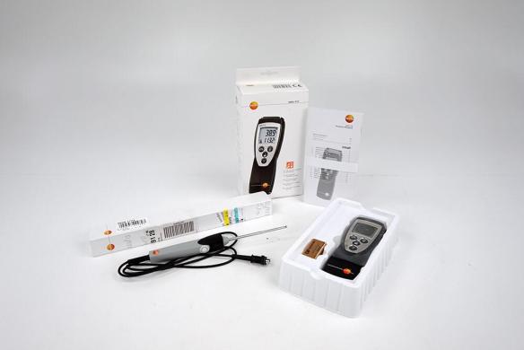 Testo 110 Digital Temperature Meter with Robust NTC Air Temperature Probe, 0560 1108 / 0613 1712-cover