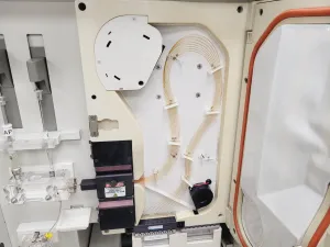 Applied Biosystems Prism 3100 Capillary Electrophoresis Genetic Analyser, 9 of 16