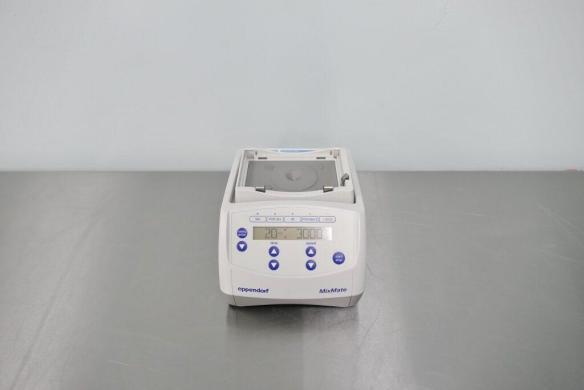 Eppendorf MixMate 5353 Benchtop Microplate and Tube Mixer with Touch Vortexing-cover