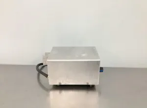 VWR 200 Mini Magnetic Stirrer with Analog Speed Control and 2L Capacity, 2 of 9