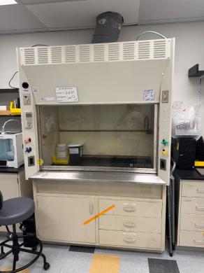 Kewaunee Scientific Model H-05 5-Foot Laboratory Fume Hood-cover