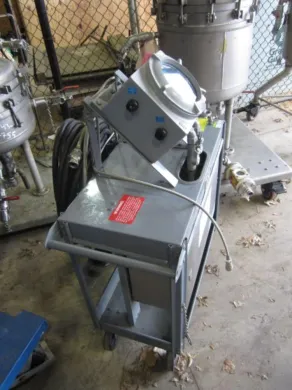 Neutronics Oxygen Analyzer for Gas Composition Measurement
