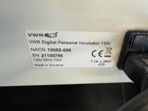 VWR Incu-Line Digital Personal Incubator 10055-006 for Precise Laboratory Temperature Control-cover