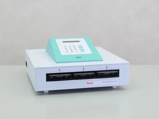 Thermo Scientific iEMS Orbital Shaker Incubator for Microtiter Plates
