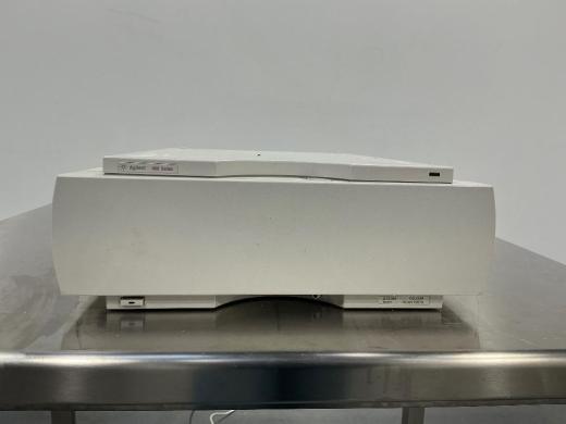 Agilent Technologies 1100 Series Column Compartment G1316A for HPLC Systems-cover