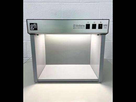 GTI MiniMatcher MM 2e Color Matching Light Booth with 3 Standard Lighting Types-cover