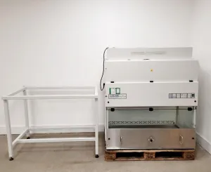 Labcaire SC12R Recirculating Class II Safety Cabinet, 17 of 25