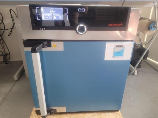 Memmert UN 30 Laboratory Incubator and Drying Oven with Natural Convection up to 300°C-cover