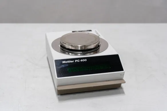 Mettler PC400 Precision Analytical Balance with 400 g Capacity