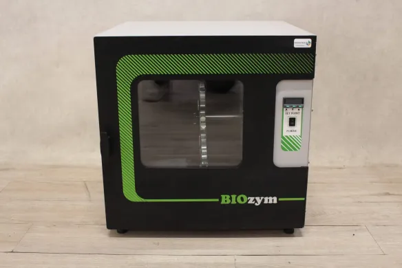 Biozym TC 600182 Laboratory Incubator