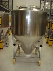 Bohle Mobile 1400 Liter Capacity Stainless Steel Tote for Bioprocessing, 3 of 4