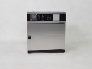Memmert UE200 Laboratory Drying and Convection Oven with AX Controller, 2 of 3