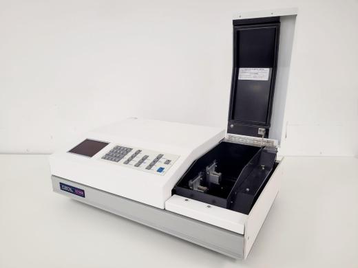 Cecil Model CE 7200 Spectrometer Lab-cover