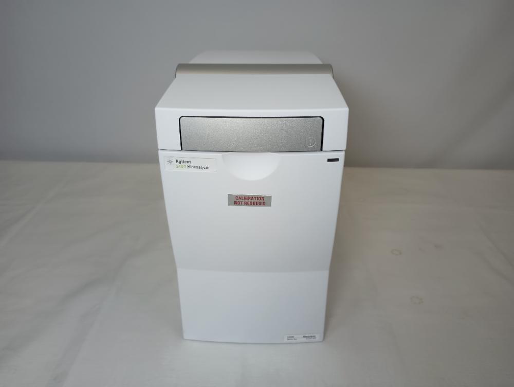 Agilent Bioanalyzer 2100 G2939B Microfluidics-Based Nucleic Acid and Protein Analyzer