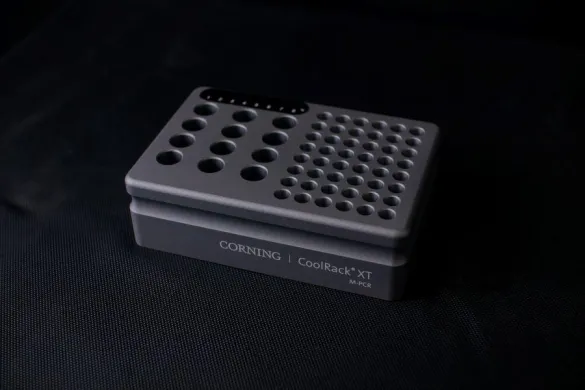 Corning CoolRack XT M-PCR Microtube Rack Model 432054 for PCR Tubes