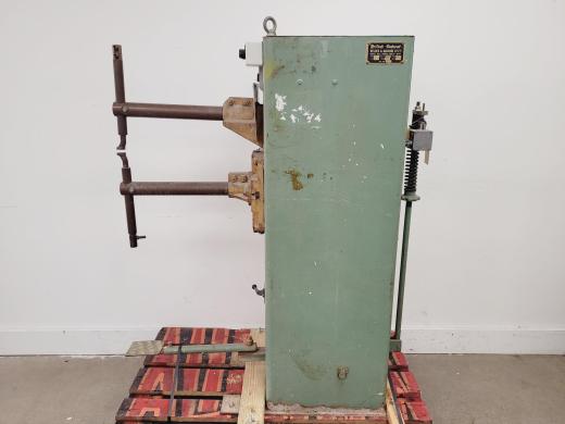 British Federal 17kVA Resistance Spot Welder for Industrial and Laboratory Use-cover
