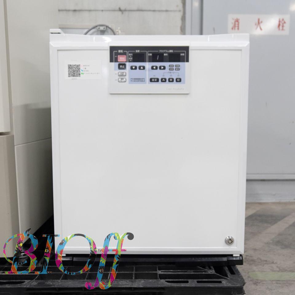 Mitsubishi CN-40A Cool Incubator with 5-Sided Temperature Control and Programmable 9-Step Heating/Cooling