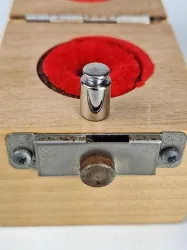 Class F1 5g Calibration Weight, 2 of 3