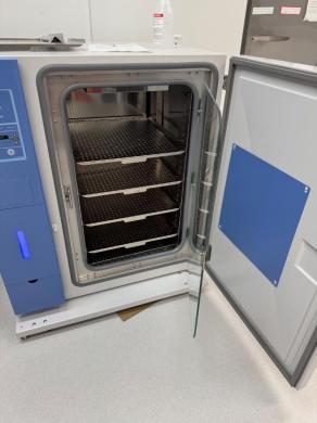 Thermo Forma Steri-Cult Model 3307 CO2 Incubator for Controlled Cell Culture Incubation-cover