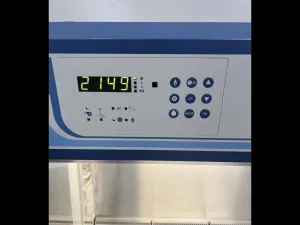 Thermo Scientific Safe 2020 1.2 MSC Class II Microbiological Safety Cabinet, 3 of 12