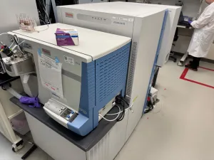 Thermo Scientific LTQ Orbitrap XL High-Resolution LC/MS System with Linear Ion Trap and Multi-Detector Configuration, 8 of 18