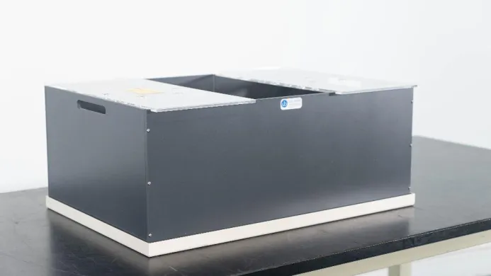 Ugo Basile Model 45553-010-WB Three-Chamber Sociability Behavioral Testing Apparatus