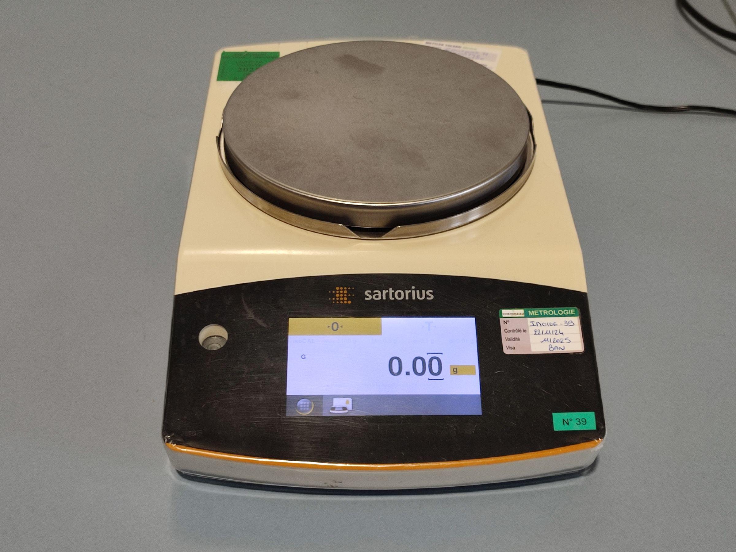 Sartorius Quintix 1102 1CFR Precision Balance 1100g / 0.01g