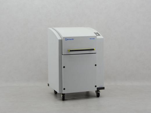 Retsch PM 400 Planetary Ball Mill for Sample Grinding and Homogenization-cover