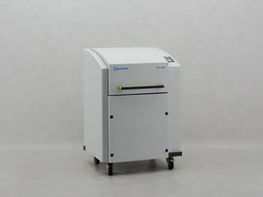 Retsch PM 400 Planetary Ball Mill for Sample Grinding and Homogenization