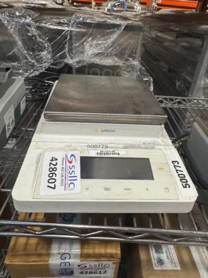 Sartorius Cubis Toploader Analytical Digital Balance for Precision Laboratory Weighing-cover