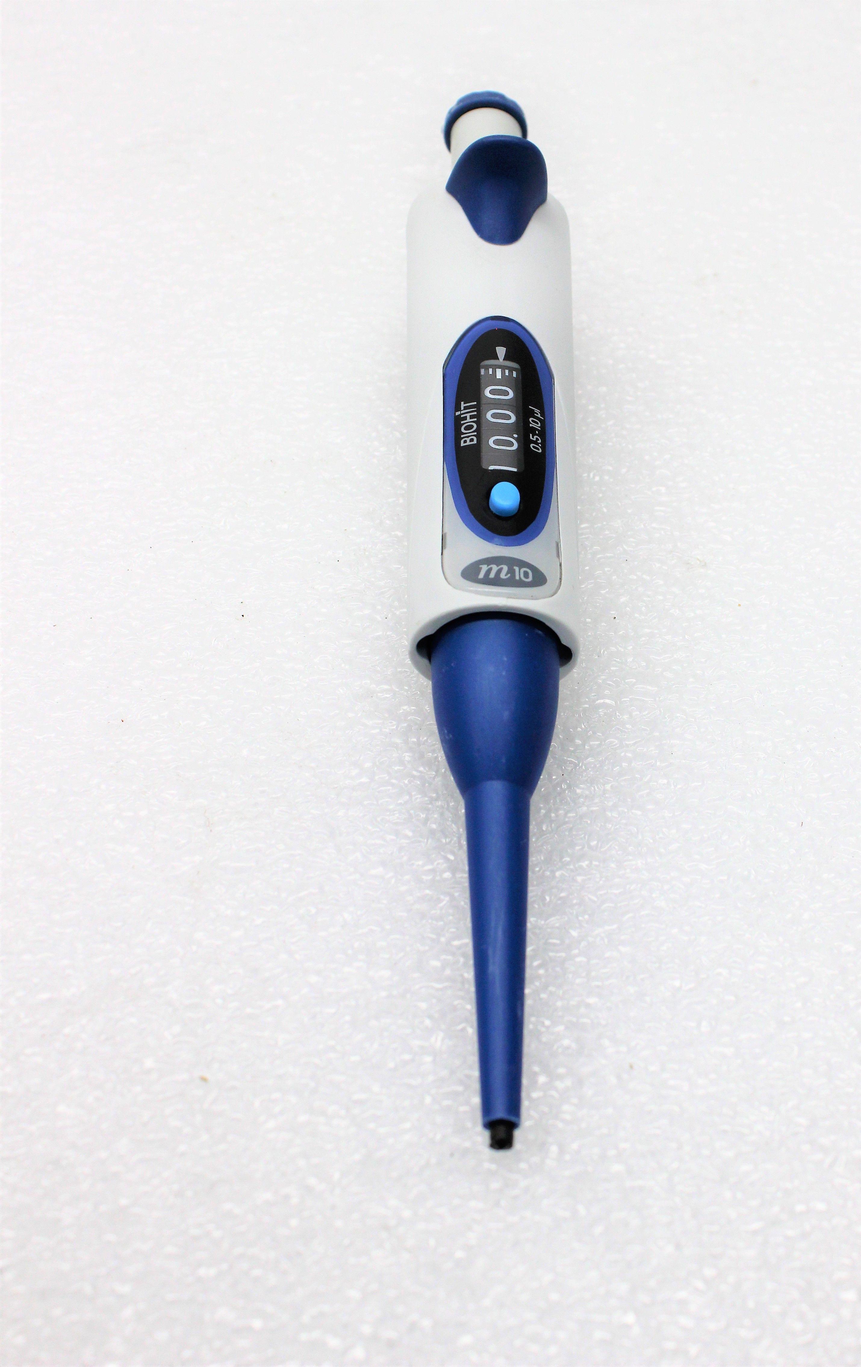Biohit mLine M10 Single-Channel Micropipette 0.5-10 µL Ergonomic Manual Liquid Handling Device