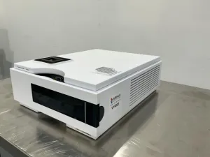 Agilent 1200 Series Thermostat G1330B for HPLC Systems, 2 of 4