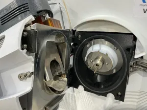 Agilent Technologies 6120 Quadrupole LC/MS G6120A Mass Spectrometer System, 3 of 4