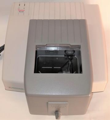 Thermo Nicolet Avatar 360 ESP FT-IR Spectrophotometer with Carrying Case-cover