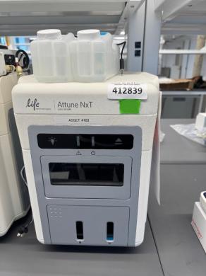 Invitrogen Attune NxT A25529R Autosampler for Flow Cytometry Applications-cover